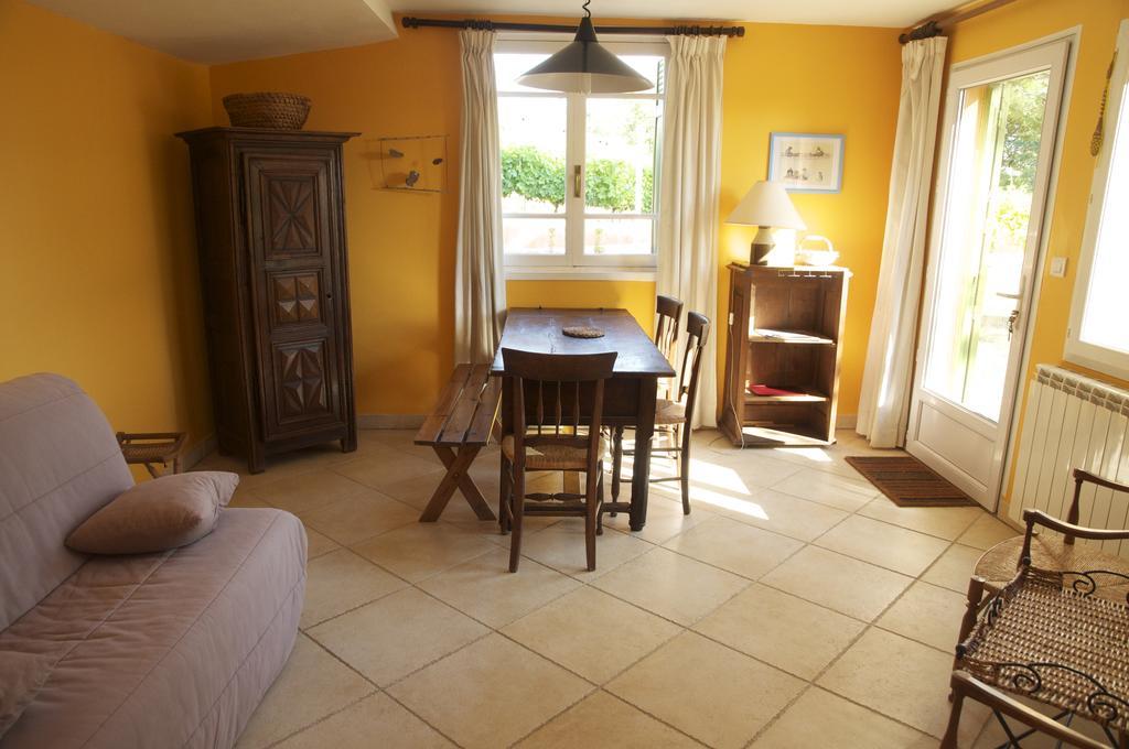 Le Petit Bacalan Villa Mormoiron Ruang foto