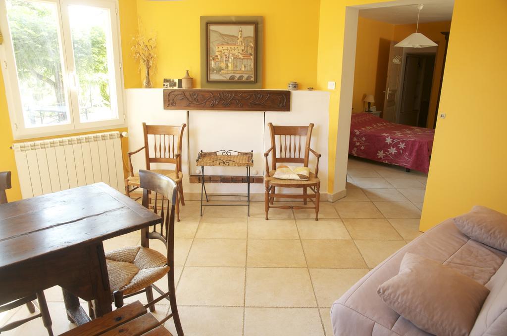 Le Petit Bacalan Villa Mormoiron Ruang foto