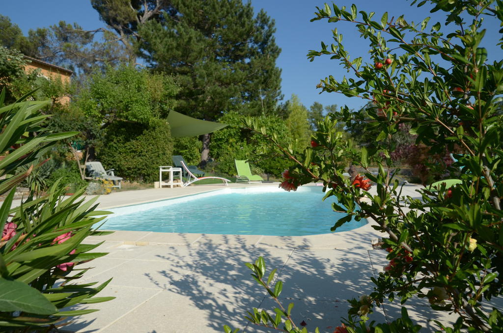 Le Petit Bacalan Villa Mormoiron Ruang foto